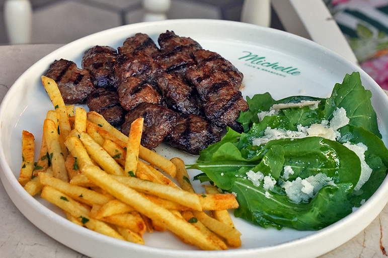 IZGARA KÖFTE (200 gr)                                                                                                                             