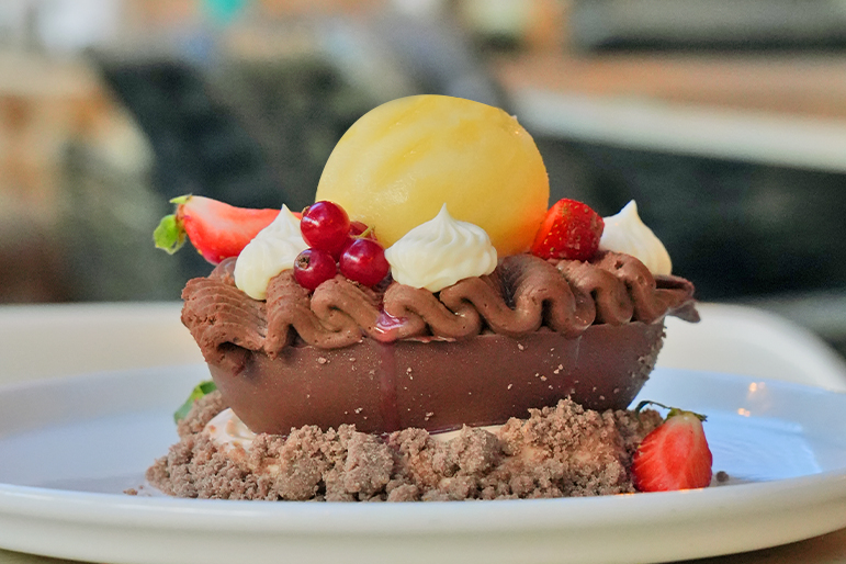 ÇİKOLATALI MEVYE CUP                           