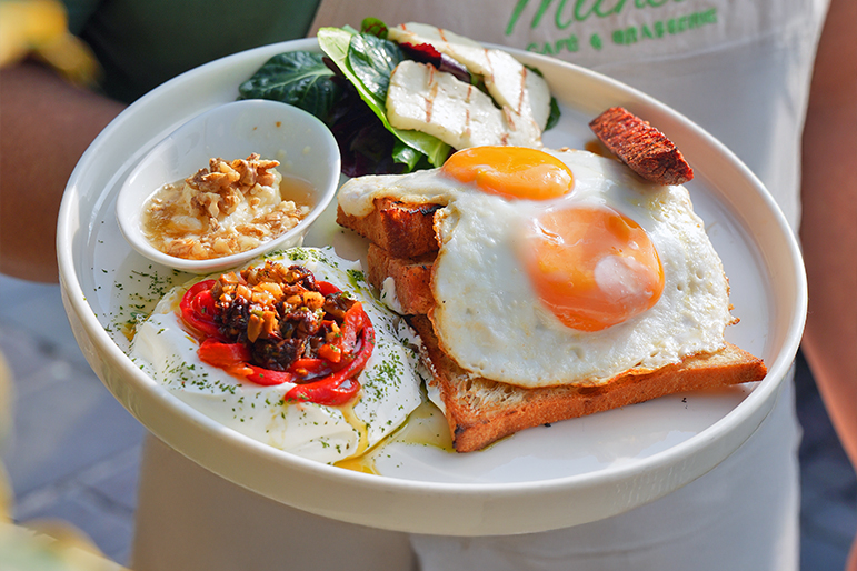 EKŞİ MAYALI SABAH KAHVALTISI 